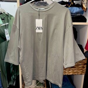 Zara Women’s Green Oversized T-Shirt